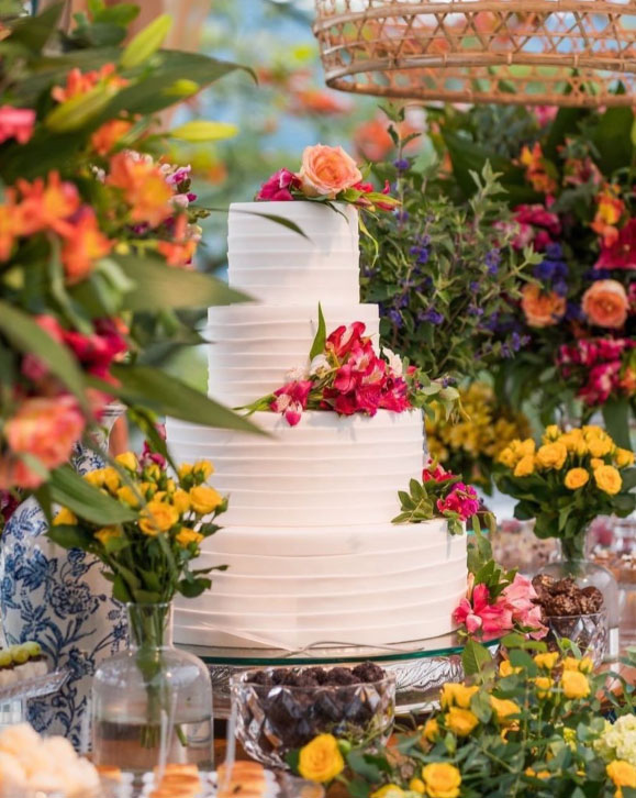 Bolo artistico com flores